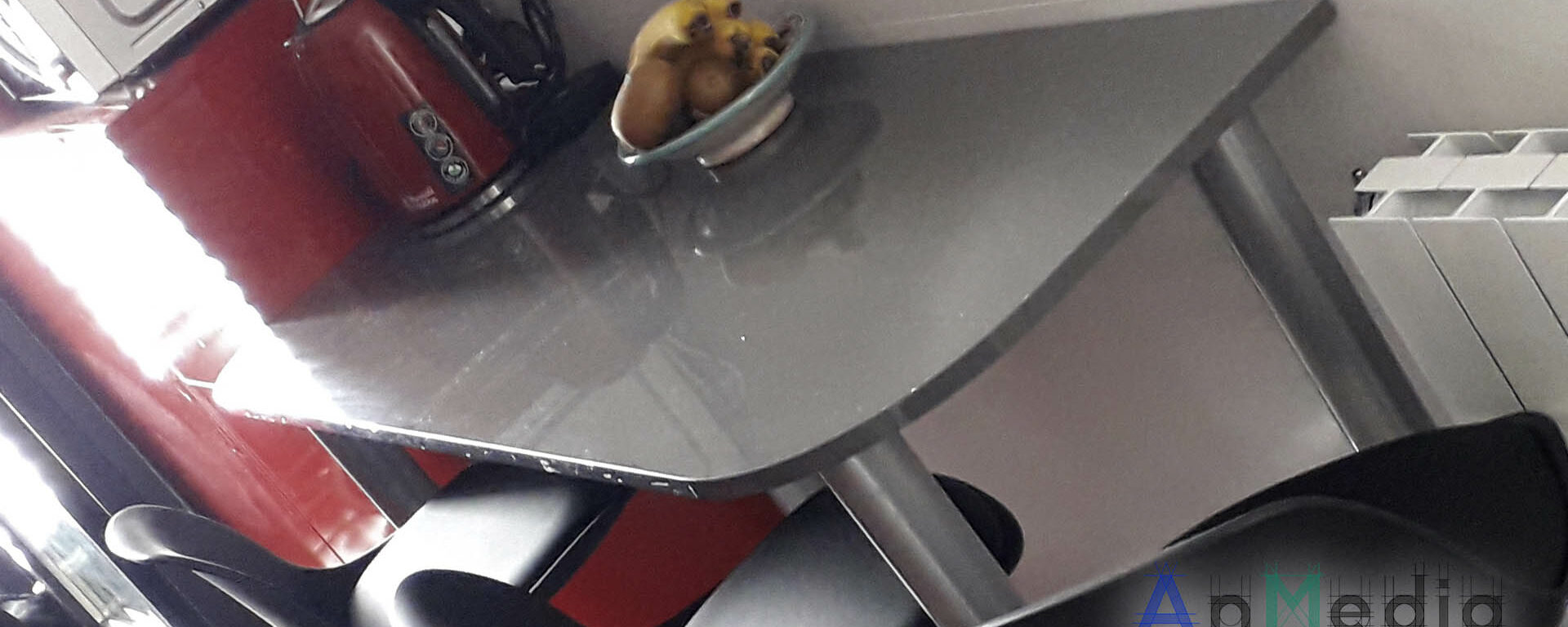 Mesa de comedor / de cocina a medida – Aga 2 / 2025